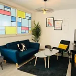 Maison La Licorne, Spacieuse, Tout Equipee, 5 Chambres