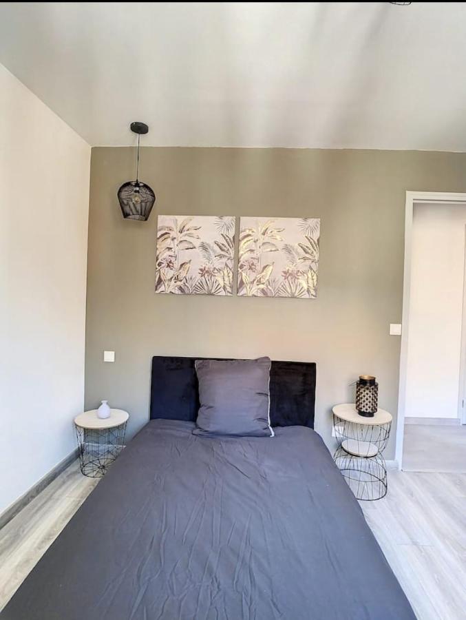 Maison La Licorne, Spacieuse, Equipee, 5 Chambres * Amiens