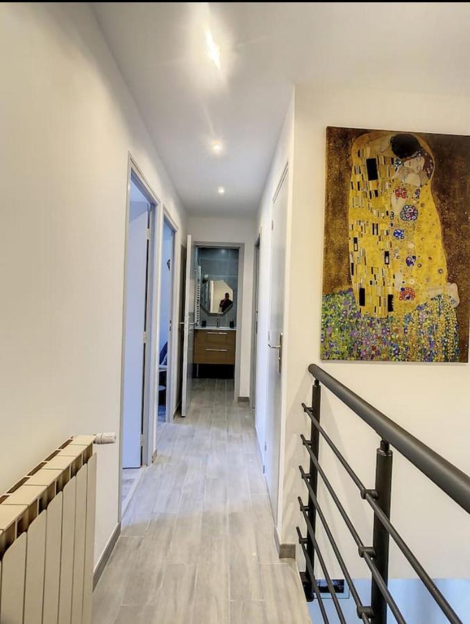 Appartement Maison La Licorne, Spacieuse, Equipee, 5 Chambres *